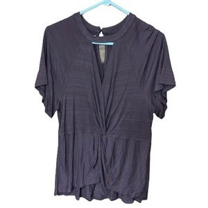 Maurices Twist Front Short Sleeve Top Medium NWT